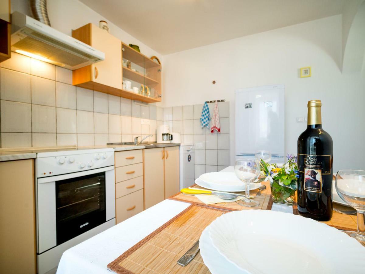 Veprinac Holiday Home Nevena By Interhome מראה חיצוני תמונה