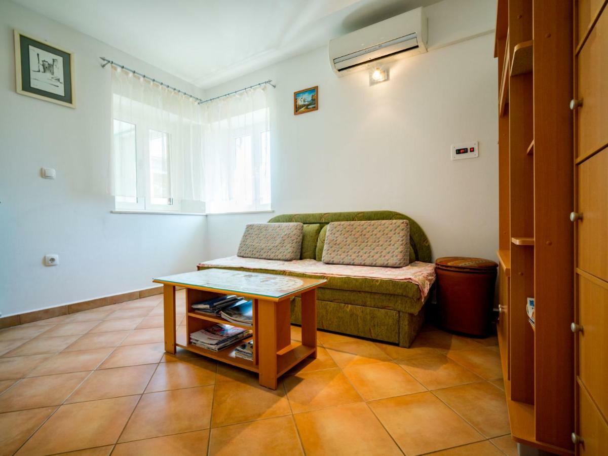 Veprinac Holiday Home Nevena By Interhome מראה חיצוני תמונה